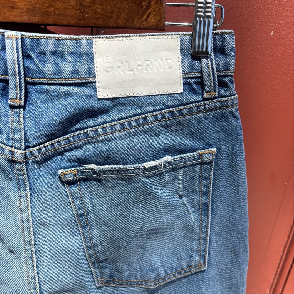 GRLFRND High Rise Blue Jeans with Vintage Distressing - Picture 5 of 7